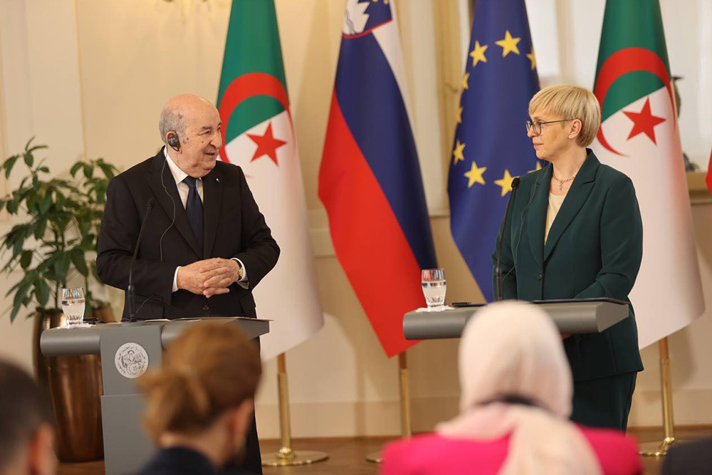زيارة